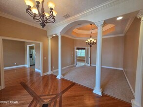 3401 Hillcrest Dr in Panama City, FL - Building Photo - Building Photo
