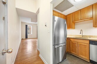 341 Monmouth St in Jersey City, NJ - Building Photo - Building Photo