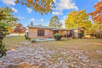 3001 Stonecutter Cir in Fayetteville, NC - Building Photo - Building Photo