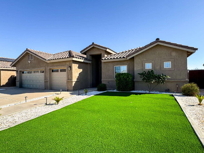 4173 W 27th Ln in Yuma, AZ - Building Photo - Building Photo