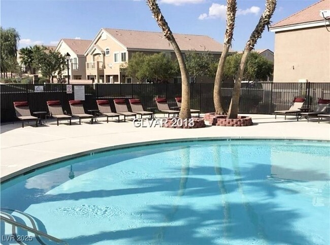 property at 10062 Aspen Rose St