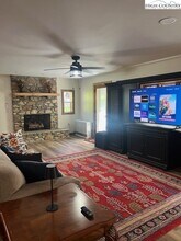 167 Pine Village in Blowing Rock, NC - Building Photo - Building Photo