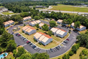 Shadowood Apartments in Warner Robins, GA - Building Photo