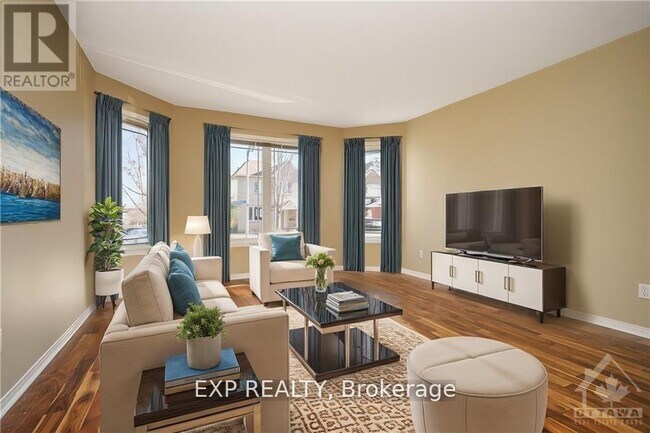 112 Grovemont Dr in Ottawa, ON - Building Photo - Building Photo