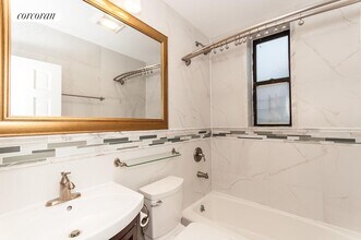 67 W 107th St in New York, NY - Building Photo - Building Photo