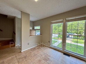 7741 Patuxent Oak Ct in Elkridge, MD - Building Photo - Building Photo