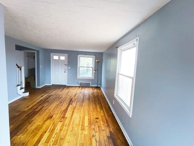 property at 1510 E 248th St