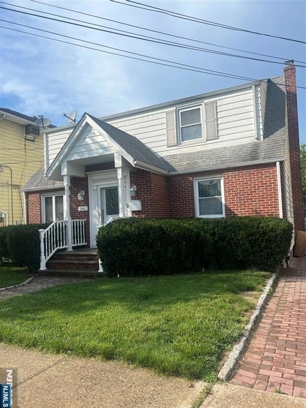 property at 261 Hathaway St