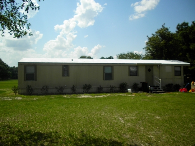 7218 Joe Davis Rd in Plant City, FL - Building Photo