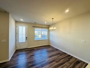 5851 Strathmore Ct in Harrisburg, NC - Building Photo - Building Photo