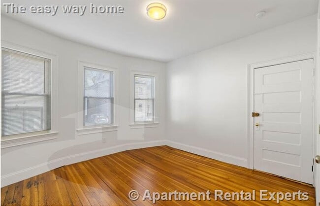 122 Columbia St in Cambridge, MA - Building Photo - Building Photo