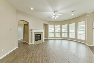 10542 Oleander Point Dr in Houston, TX - Building Photo - Building Photo