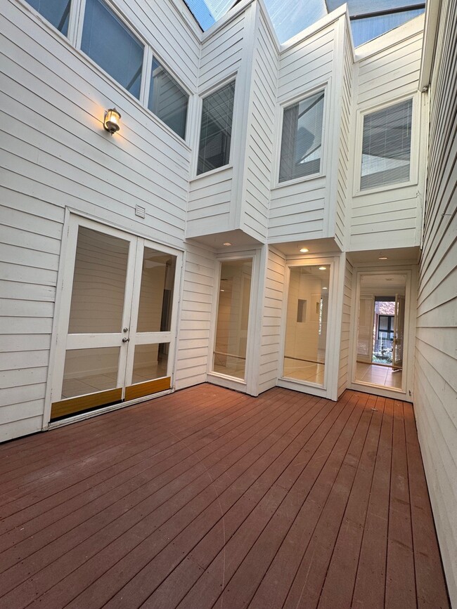 11842 Taylorcrest Rd in Houston, TX - Building Photo - Building Photo