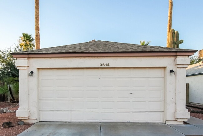 property at 3614 W Camino Del Rio