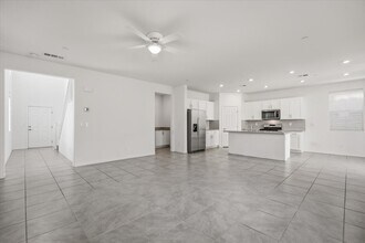 10920 Oregano Ave in Las Vegas, NV - Building Photo - Building Photo