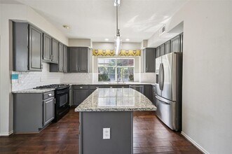 2000 Antwerp Ave in Plano, TX - Building Photo - Building Photo