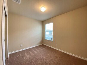 7402 Equinox Corner in San Antonio, TX - Building Photo - Building Photo