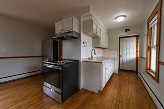 294 Spruce St in Manchester, NH - Foto de edificio - Building Photo