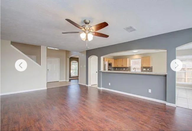 5010 Hickorygate Dr in Spring, TX - Building Photo - Building Photo