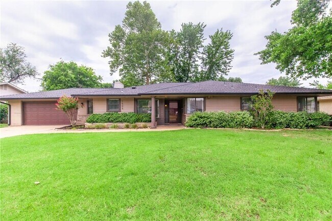 1505 Brighton Ave in The Village, OK - Building Photo - Building Photo