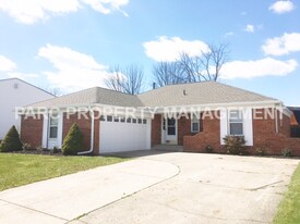 5526 Antoneli Ln in Indianapolis, IN - Building Photo