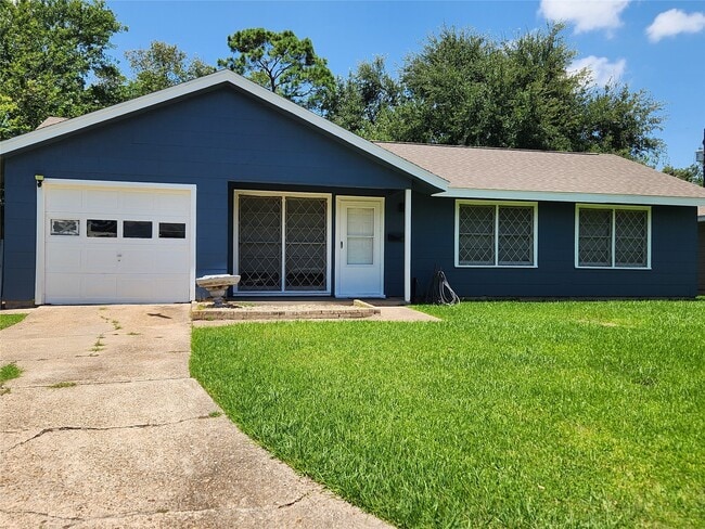 property at 2914 Vance