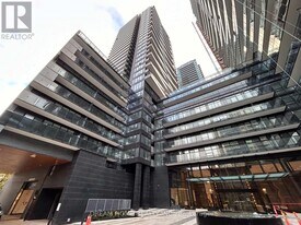 127 Broadway Ave in Toronto, ON - Building Photo