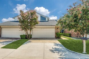 2904 Tisinger Pl in Plano, TX - Building Photo