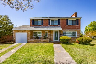 913 Bern St in New Bern, NC - Building Photo