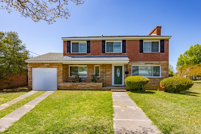 property at 913 Bern St