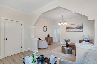 6752 W Park Ave in St. Louis, MO - Building Photo - Building Photo