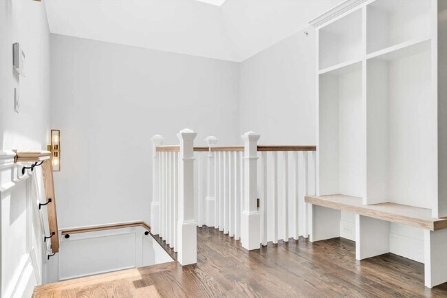 128 Longwood Ave in Brookline, MA - Building Photo - Building Photo