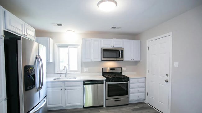 805 Central Ave in Matteson, IL - Building Photo - Building Photo