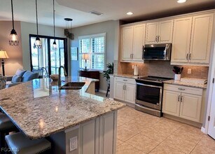 10470 Casella Way in Ft. Myers, FL - Building Photo - Building Photo