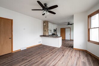 3345 N Richards St in Milwaukee, WI - Building Photo - Building Photo