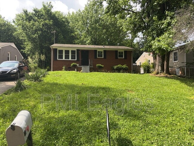 property at 1424 Daniel St