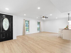 1824 Chamberlain Dr in Carrollton, TX - Building Photo - Building Photo