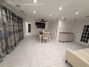 7 Roosevelt Ave in Middletown, NY - Building Photo - Building Photo