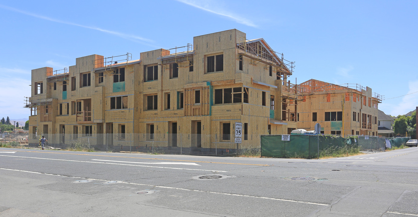 Centerville Station in Fremont, CA - Building Photo