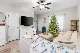 72 Catalina Cir in Swansboro, NC - Building Photo - Building Photo