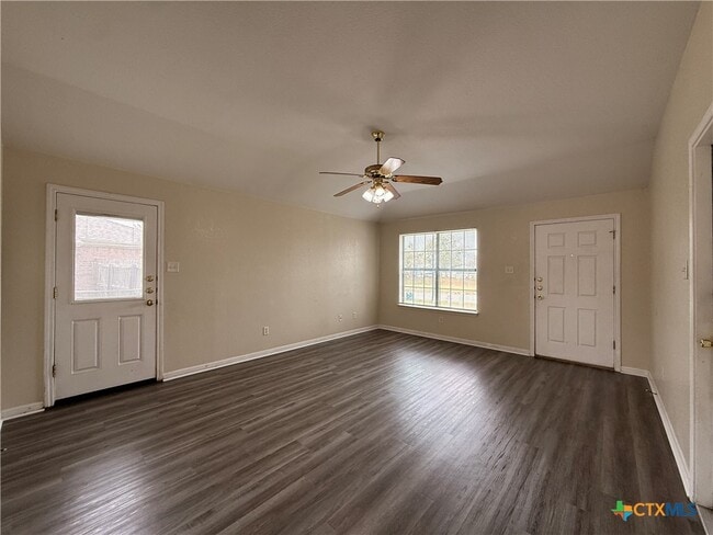 108 Castellon Ct in Killeen, TX - Building Photo - Building Photo