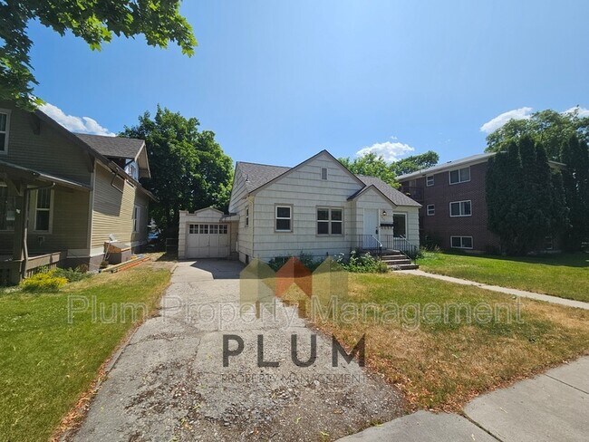407 S 5th St E in Missoula, MT - Building Photo - Building Photo