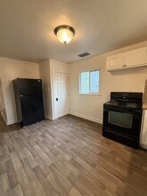 1906 8th St in Greeley, CO - Building Photo - Building Photo