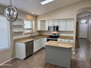 29210 N 22nd Ln in Phoenix, AZ - Building Photo - Building Photo