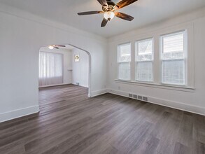 23560 Stewart Ave in Warren, MI - Building Photo - Building Photo