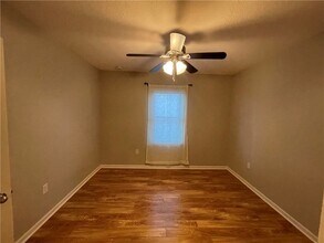 1586 Lexington Square SW in Vero Beach, FL - Foto de edificio - Building Photo