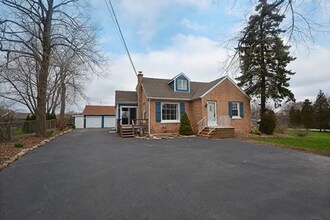 25424 N Midlothian Rd in Lake Zurich, IL - Building Photo - Building Photo
