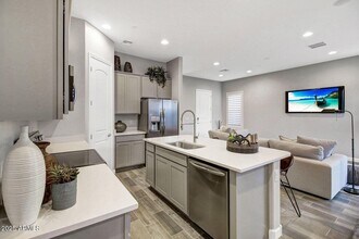 1825 N 43rd Ter in Phoenix, AZ - Building Photo - Building Photo