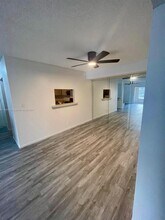 454 N Laurel Dr, Unit 1505 in Margate, FL - Building Photo - Building Photo