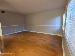 1800 Park Ave in Orange Park, FL - Building Photo - Building Photo